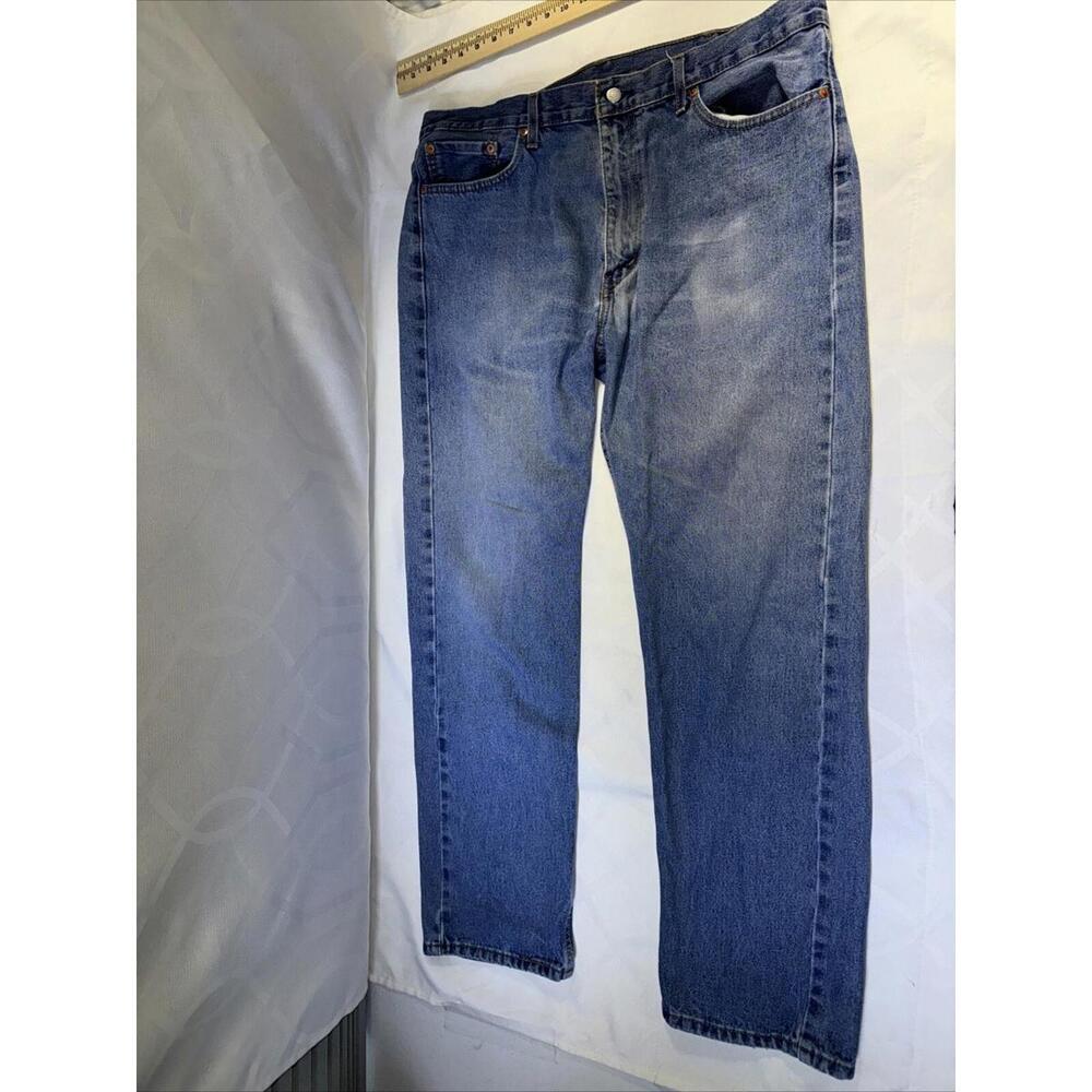 Levis 505 Jeans Mens 40x32 Blue Denim Faded Medium Wash Regular Fit Straight